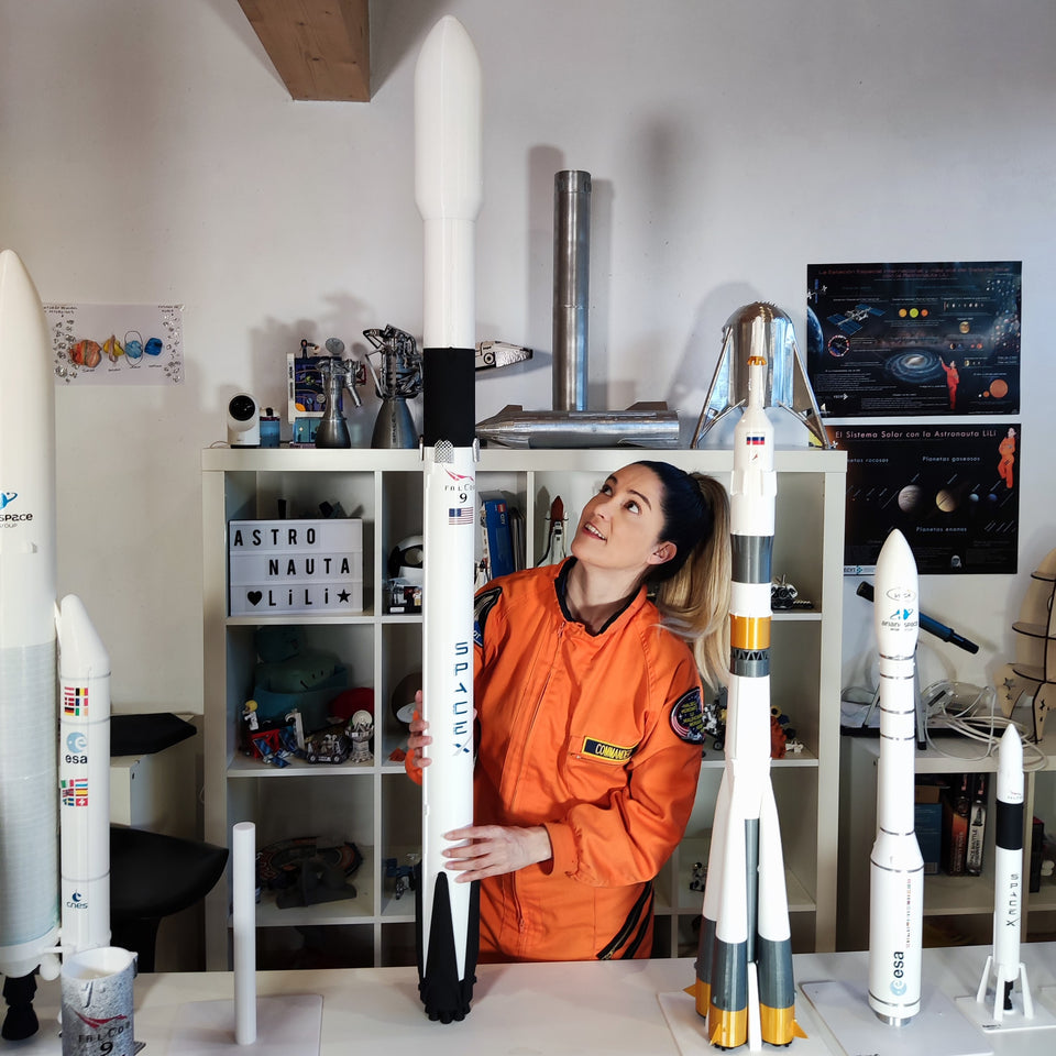 Falcon 9 - SpaceX - 1:50