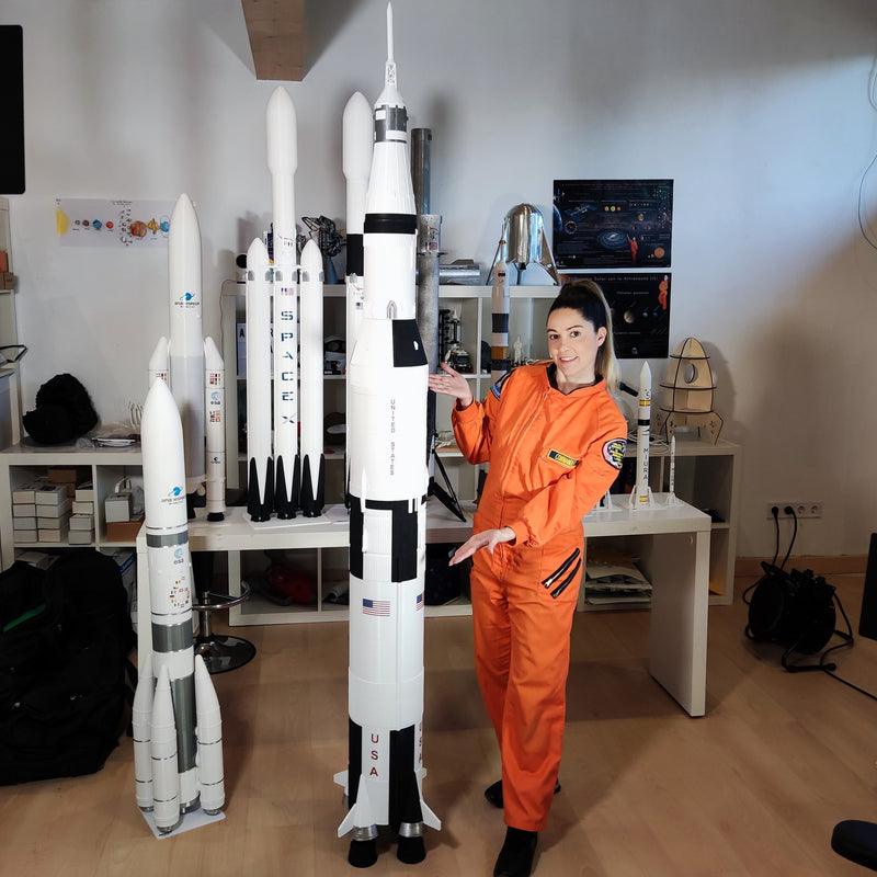 m*n様 NASA SATURN V プラモデル 1/72 未組立 Saturn V - NASA – Space Scaled Models